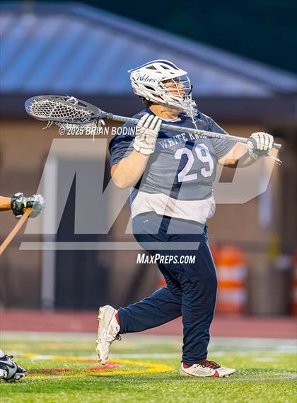 Thumbnail 2 in White Knoll vs Socastee (SCHSL 5A Div 2 Round 1) photogallery.