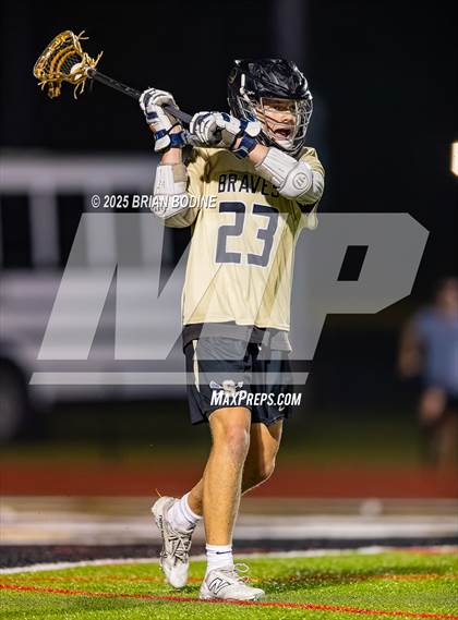 Thumbnail 2 in White Knoll vs Socastee (SCHSL 5A Div 2 Round 1) photogallery.