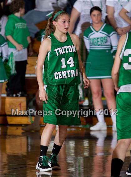 Thumbnail 1 in Triton Central vs. Mater Dei (2A Semi-State Championship) photogallery.