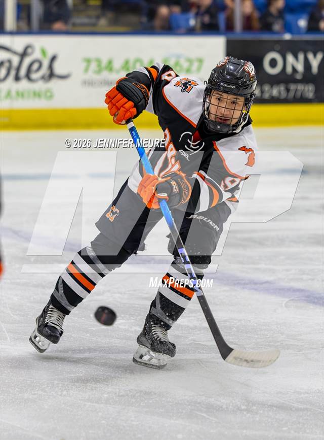Catholic Central vs Northville (MHSAA Division 1 State Final)