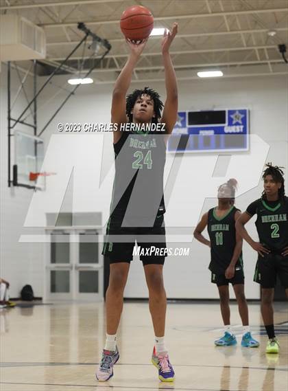 Thumbnail 1 in Brenham vs. Lee (Mike Dacus Classic) photogallery.