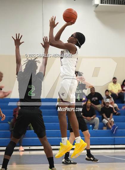 Thumbnail 3 in Brenham vs. Lee (Mike Dacus Classic) photogallery.