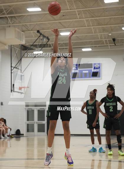 Thumbnail 3 in Brenham vs. Lee (Mike Dacus Classic) photogallery.