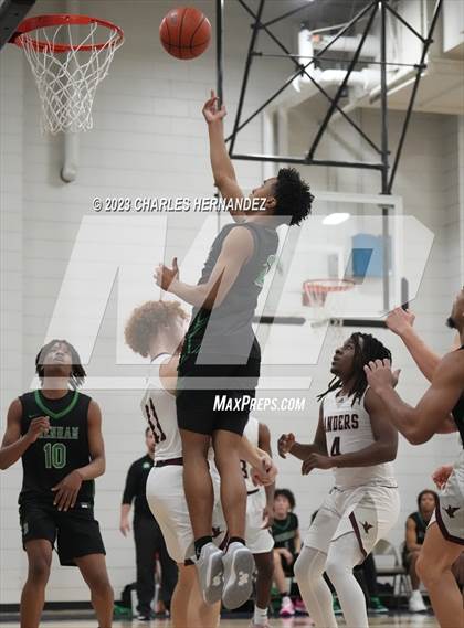 Thumbnail 2 in Brenham vs. Lee (Mike Dacus Classic) photogallery.