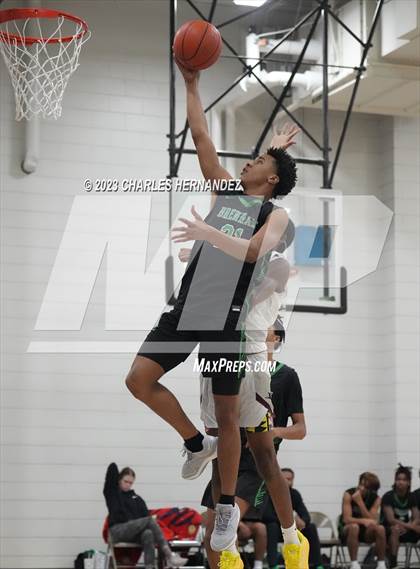 Thumbnail 2 in Brenham vs. Lee (Mike Dacus Classic) photogallery.