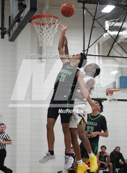 Thumbnail 2 in Brenham vs. Lee (Mike Dacus Classic) photogallery.