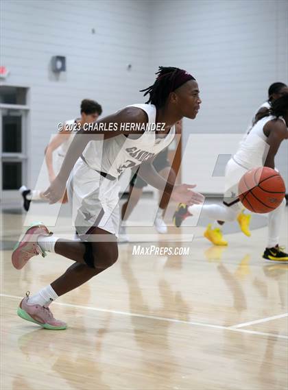 Thumbnail 2 in Brenham vs. Lee (Mike Dacus Classic) photogallery.