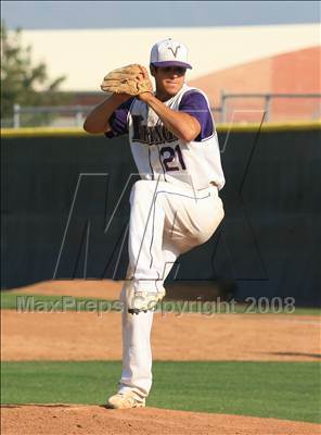 Thumbnail 3 in  Valencia vs. Lakewood (CIF SS D1 Playoffs) photogallery.