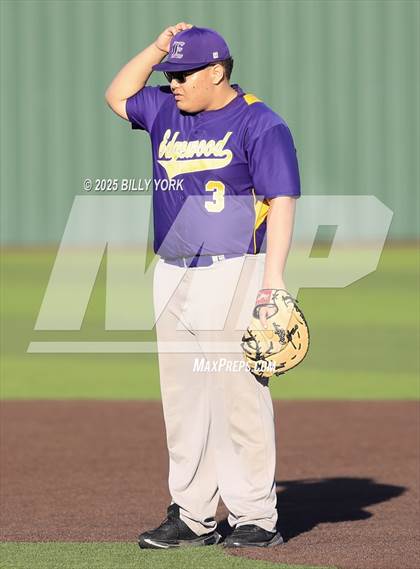 Thumbnail 2 in Grand Saline vs Edgewood photogallery.