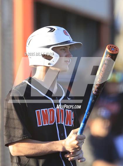 Thumbnail 3 in Grand Saline vs Edgewood photogallery.