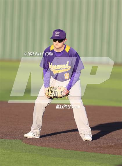 Thumbnail 1 in Grand Saline vs Edgewood photogallery.