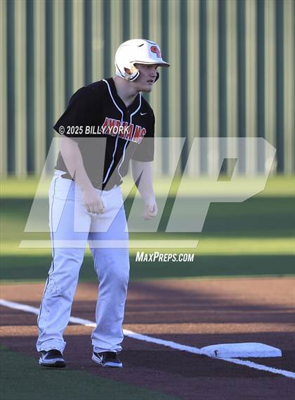 Thumbnail 3 in Grand Saline vs Edgewood photogallery.