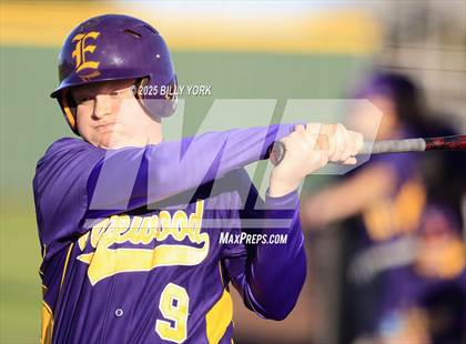 Thumbnail 2 in Grand Saline vs Edgewood photogallery.