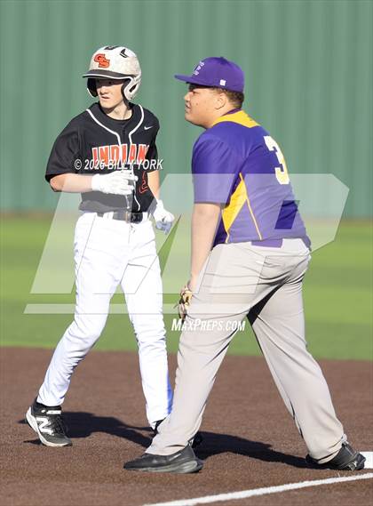 Thumbnail 1 in Grand Saline vs Edgewood photogallery.