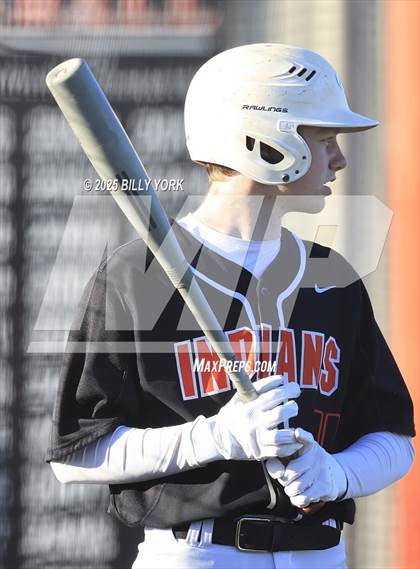 Thumbnail 3 in Grand Saline vs Edgewood photogallery.