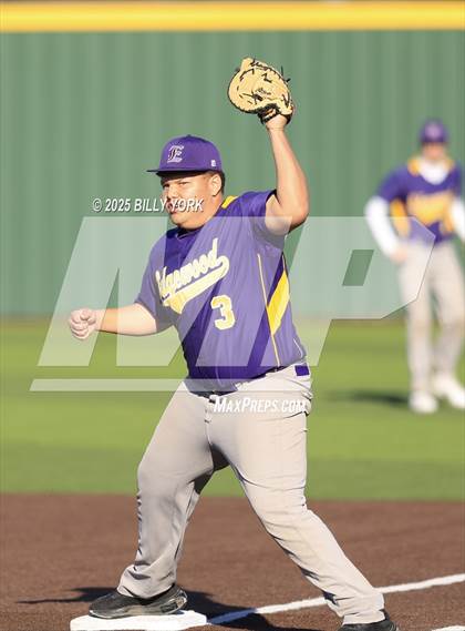 Thumbnail 1 in Grand Saline vs Edgewood photogallery.