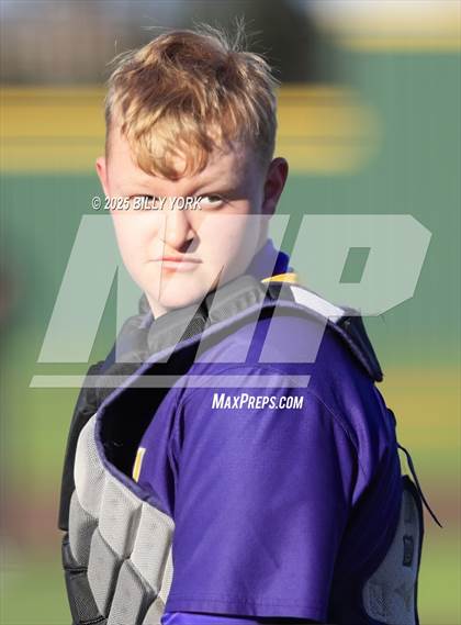 Thumbnail 3 in Grand Saline vs Edgewood photogallery.