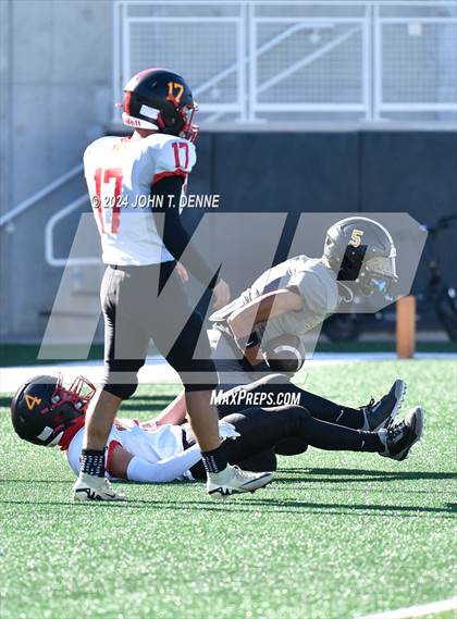 Thumbnail 1 in Espanola Valley @ St. Pius X (NMAA 4A Semifinal) photogallery.