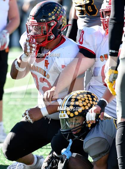 Thumbnail 2 in Espanola Valley @ St. Pius X (NMAA 4A Semifinal) photogallery.