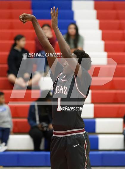 Thumbnail 2 in Sierra Linda vs Marcos de Niza (PHX Coyote Classic) photogallery.