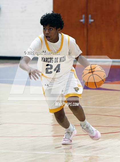 Thumbnail 2 in Sierra Linda vs Marcos de Niza (PHX Coyote Classic) photogallery.