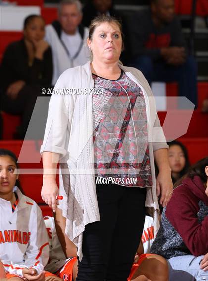 Thumbnail 3 in Chaminade vs. Serra (Battle of the Beach) photogallery.