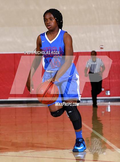 Thumbnail 3 in Chaminade vs. Serra (Battle of the Beach) photogallery.