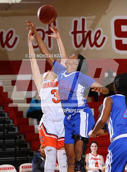 Thumbnail 3 in Chaminade vs. Serra (Battle of the Beach) photogallery.
