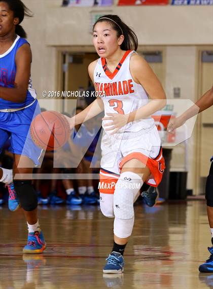 Thumbnail 2 in Chaminade vs. Serra (Battle of the Beach) photogallery.