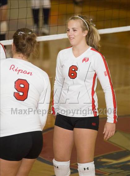 Thumbnail 2 in Ripon @ Modesto Christian photogallery.