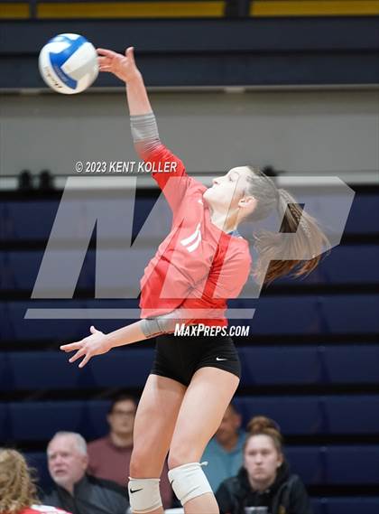 Thumbnail 2 in North Branch vs. Frankenmuth (MHSAA D2 Quarterfinal) photogallery.