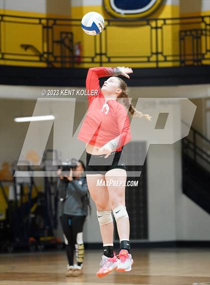 Thumbnail 2 in North Branch vs. Frankenmuth (MHSAA D2 Quarterfinal) photogallery.