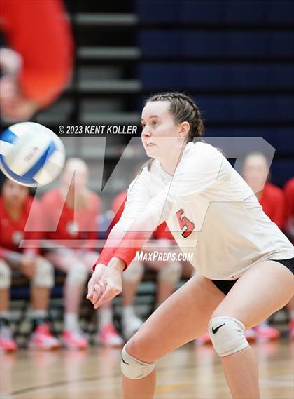 Thumbnail 2 in North Branch vs. Frankenmuth (MHSAA D2 Quarterfinal) photogallery.