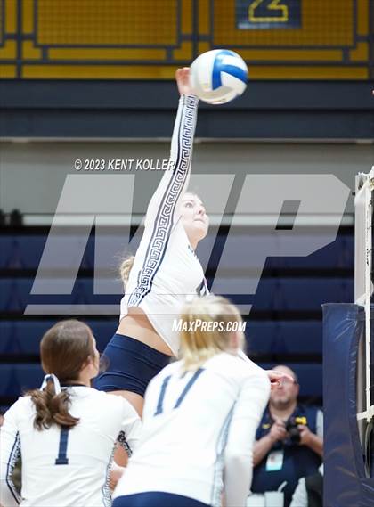Thumbnail 2 in North Branch vs. Frankenmuth (MHSAA D2 Quarterfinal) photogallery.