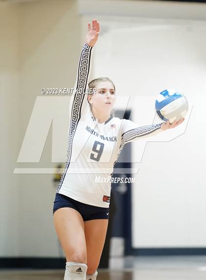 Thumbnail 1 in North Branch vs. Frankenmuth (MHSAA D2 Quarterfinal) photogallery.