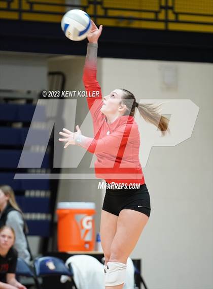 Thumbnail 3 in North Branch vs. Frankenmuth (MHSAA D2 Quarterfinal) photogallery.