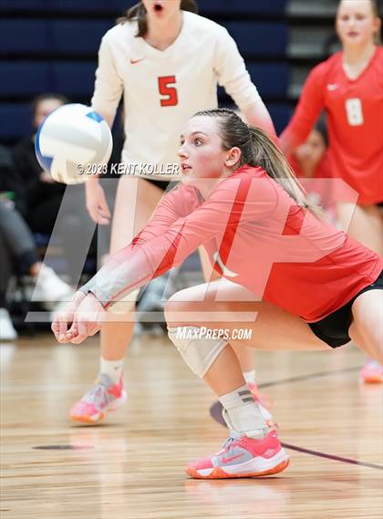 Thumbnail 2 in North Branch vs. Frankenmuth (MHSAA D2 Quarterfinal) photogallery.
