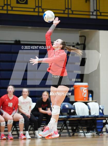Thumbnail 3 in North Branch vs. Frankenmuth (MHSAA D2 Quarterfinal) photogallery.