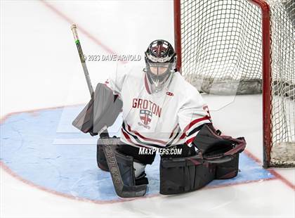 Thumbnail 3 in Millbrook School vs. Groton School (Watkins invitational) photogallery.
