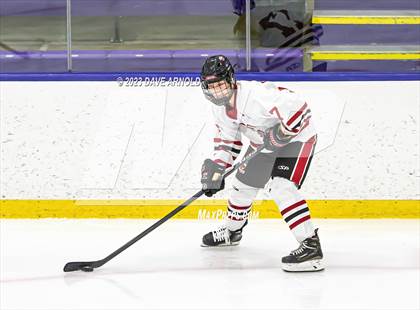 Thumbnail 2 in Millbrook School vs. Groton School (Watkins invitational) photogallery.