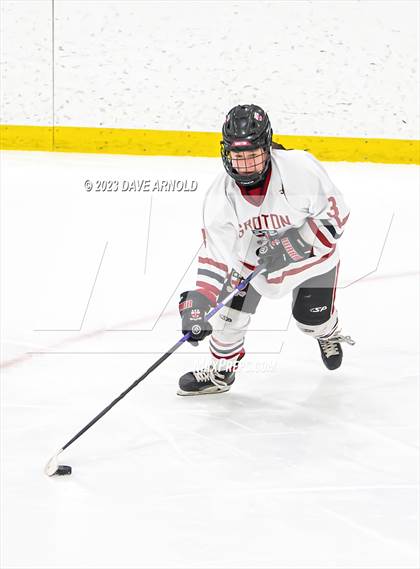 Thumbnail 2 in Millbrook School vs. Groton School (Watkins invitational) photogallery.