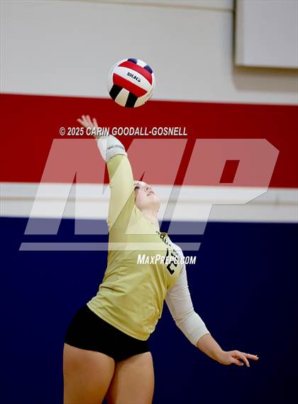 Thumbnail 2 in JV: Croatan @ West Carteret photogallery.