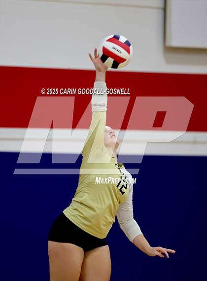 Thumbnail 3 in JV: Croatan @ West Carteret photogallery.