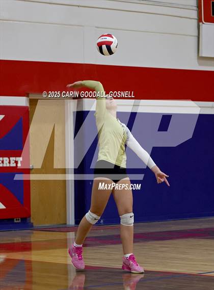 Thumbnail 3 in JV: Croatan @ West Carteret photogallery.