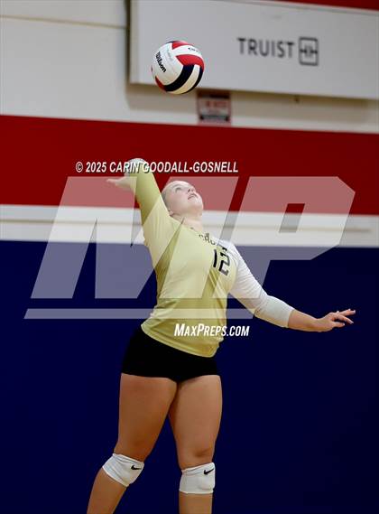 Thumbnail 1 in JV: Croatan @ West Carteret photogallery.