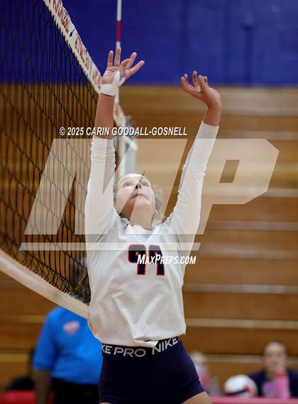 Thumbnail 1 in JV: Croatan @ West Carteret photogallery.