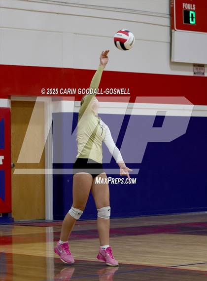 Thumbnail 2 in JV: Croatan @ West Carteret photogallery.