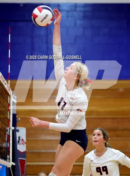 Thumbnail 3 in JV: Croatan @ West Carteret photogallery.