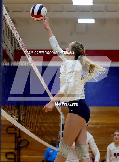 Thumbnail 3 in JV: Croatan @ West Carteret photogallery.