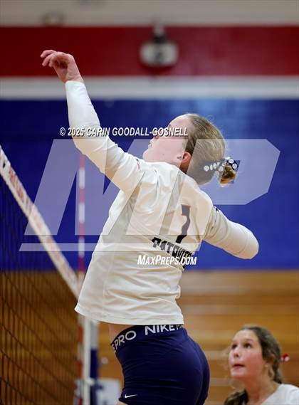 Thumbnail 1 in JV: Croatan @ West Carteret photogallery.